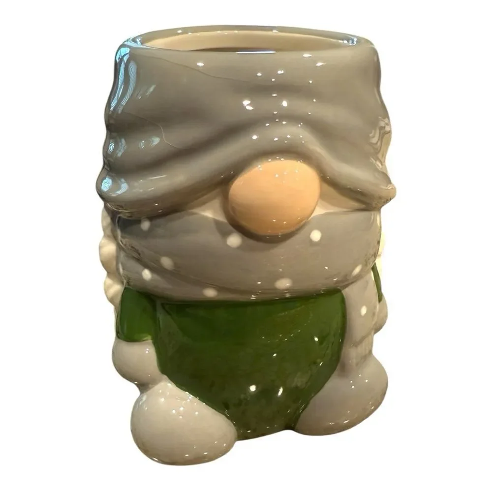 Pottery Barn GNOMETTE gnome shaped ceramic 4 mug Gnome Set